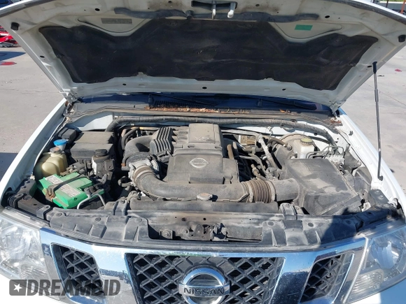 2019 Nissan Frontier SV z VIN 1N6AD0ER5KN734068, wystawiony jako IAAI lot #42238299 z przebiegiem 121 153 mil mil oraz . Historia ofert i sprzedaży dostępna na DreamBid. Obrazek 10.