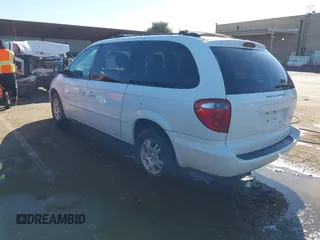 2001 Dodge Grand Caravan with VIN 2B4GT44L11R179428, listed as a IAAI auction lot 41648424 with 179,241 mi miles and . Bid and sale history available at DreamBid. Image 3.