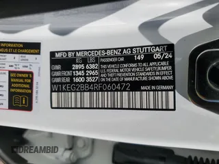 2024 Mercedes-Benz EQE 350+ z VIN W1KEG2BB4RF060472, wystawiony jako Copart lot #48730115 z przebiegiem 1 090 mil mil oraz Szkoda całkowita • Salvage title. Historia ofert i sprzedaży dostępna na DreamBid. Obrazek 12.