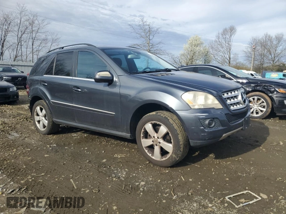 2010 Mercedes-Benz M 350 z VIN 4JGBB8GB5AA549449, wystawiony jako Copart lot #50080765 z przebiegiem 125 406 mil mil oraz Szkoda całkowita • Salvage title. Historia ofert i sprzedaży dostępna na DreamBid. Obrazek 4.