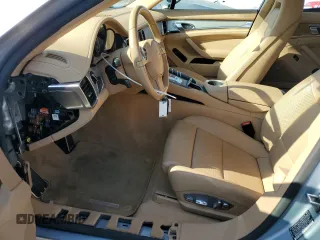 2015 Porsche Panamera 4 z VIN WP0AA2A71FL001349, wystawiony jako Copart lot #67675673 z przebiegiem 44 195 mil mil oraz . Historia ofert i sprzedaży dostępna na DreamBid. Obrazek 7.
