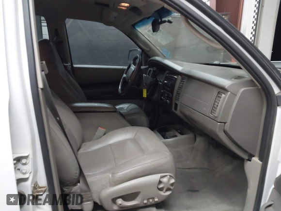 2002 Dodge Durango z VIN 1B4HR58N62F100400, wystawiony jako IAAI lot #41384129 z przebiegiem 125 338 mil mil oraz . Historia ofert i sprzedaży dostępna na DreamBid. Obrazek 5.