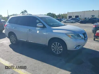 2013 Nissan Pathfinder SL with VIN 5N1AR2MN9DC637366, listed as a IAAI auction lot 41834963 with 127,412 mi miles. Bid and sale history available at carsss.com. Image 1.