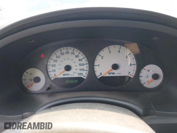 2006 Dodge Grand Caravan SE with VIN 1D4GP24R06B679346, listed as a IAAI auction lot 42382484 with 189,839 mi miles and . Bid and sale history available at DreamBid. Image 7.
