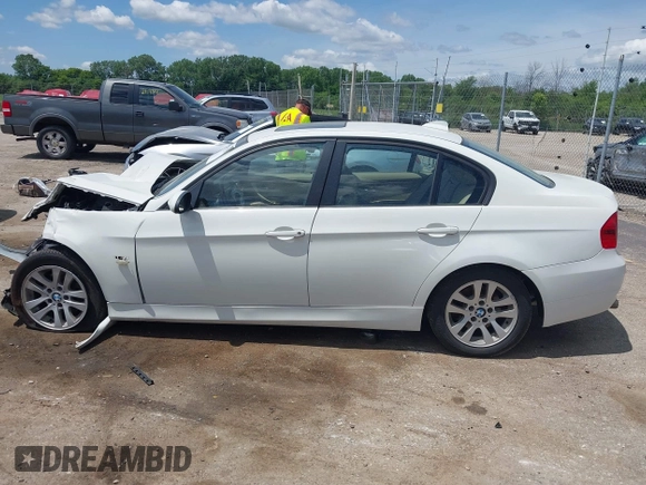 2006 BMW 3 Series 325xi with VIN WBAVD13556KV10507, listed as a IAAI auction lot 42515516 with 159,034 mi miles and . Bid and sale history available at DreamBid. Image 14.