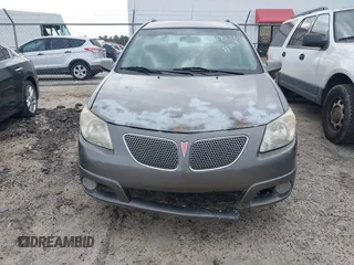 2008 Pontiac Vibe with VIN 5Y2SL658X8Z422933, listed as a IAAI auction lot 41757711 with 299,999 mi miles. Bid and sale history available at carsss.com. Image 13.