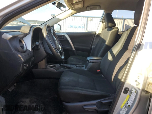 2014 Toyota RAV4 LE z VIN 2T3ZFREVXEW094549, wystawiony jako Copart lot #87026134 z przebiegiem 155 886 mil mil oraz Szkoda całkowita • Salvage title. Historia ofert i sprzedaży dostępna na DreamBid. Obrazek 7.