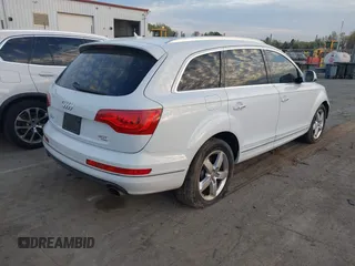 2015 Audi Q7 Premium Plus with VIN WA1LGAFE4FD007207, listed as a IAAI auction lot 41909751 with 59,836 mi miles and . Bid and sale history available at DreamBid. Image 4.