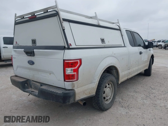 2020 Ford F-150 XL z VIN 1FTEX1C52LFA73368, wystawiony jako IAAI lot #41674867 z przebiegiem 170 542 mil mil oraz . Historia ofert i sprzedaży dostępna na DreamBid. Obrazek 4.