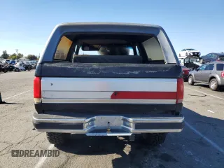 1989 Ford Bronco Custom with VIN 1FMEU15H1KLA71087, listed as a Copart auction lot 89330975 with 98,096 mi miles and Salvage Title. Bid and sale history available at carsss.com. Image 6.