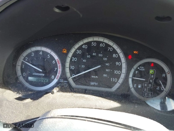 2004 Toyota Sienna XLE with VIN 5TDBA22C44S025446, listed as a IAAI auction lot 41714488 with 189,447 mi miles. Bid and sale history available at carsss.com. Image 7.