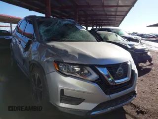 2019 Nissan Rogue SV with VIN JN8AT2MT6KW265036, listed as a IAAI auction lot 41751609 with 83,493 mi miles. Bid and sale history available at carsss.com. Image 1.