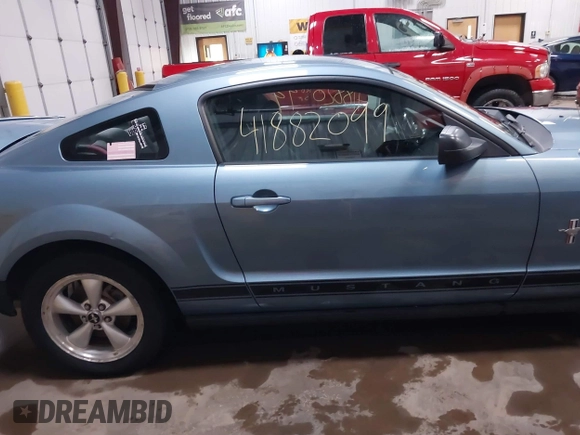 2007 Ford Mustang Deluxe with VIN 1ZVFT80N175343082, listed as a IAAI auction lot 41882099 with 16,629 mi miles and . Bid and sale history available at DreamBid. Image 13.