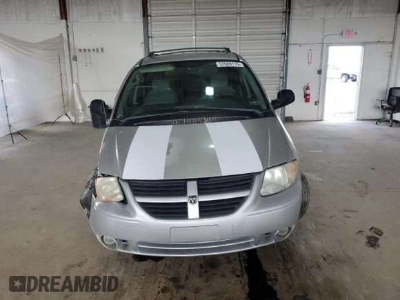 2006 Dodge Grand Caravan SXT z VIN 2D4GP44L26R816439, wystawiony jako Copart lot #52609115 z przebiegiem 127 307 mil mil oraz Szkody całkowita. Historia ofert i sprzedaży dostępna na DreamBid. Obrazek 5.