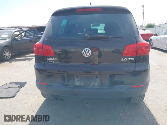 2012 Volkswagen Tiguan SE with VIN WVGAV7AX6CW521960, listed as a IAAI auction lot 42249355 with 118,496 mi miles and . Bid and sale history available at DreamBid. Image 16.