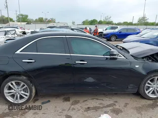 2024 Cadillac CT4 Luxury z VIN 1G6DJ5RK7R0101102, wystawiony jako IAAI lot #41906123 z przebiegiem 5 690 mil mil oraz . Historia ofert i sprzedaży dostępna na DreamBid. Obrazek 14.