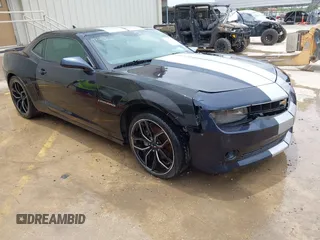 2014 Chevrolet Camaro LT with VIN 2G1FC1E38E9294988, listed as a IAAI auction lot 42631183 with 161,032 mi miles and . Bid and sale history available at DreamBid. Image 1.
