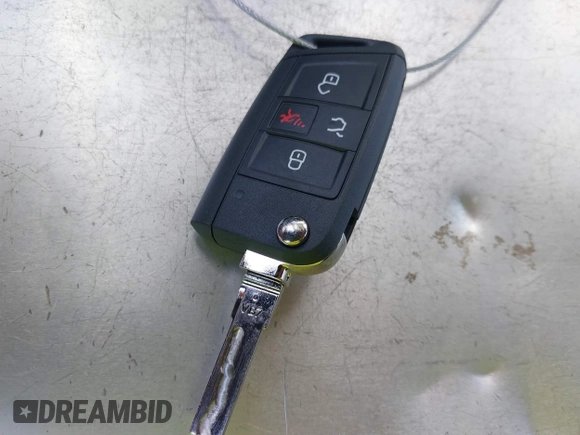 2015 Volkswagen GTI SE with VIN 3VW4T7AU0FM043274, listed as a IAAI auction lot 42191448 with 108,094 mi miles and . Bid and sale history available at DreamBid. Image 11.