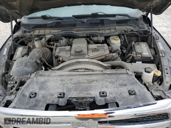 2016 Ram 2500 Tradesman z VIN 3C6UR5CL6GG118464, wystawiony jako Copart lot #51093965 z przebiegiem 249 293 mil mil oraz Szkoda całkowita • Salvage title. Historia ofert i sprzedaży dostępna na DreamBid. Obrazek 11.