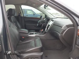 2013 Cadillac SRX Performance Collection with VIN 3GYFNDE38DS568561, listed as a IAAI auction lot 41701063 with 139,191 mi miles. Bid and sale history available at carsss.com. Image 5.