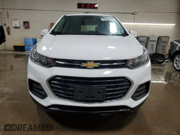 2020 Chevrolet Trax LS with VIN KL7CJNSBXLB316162, listed as a Copart auction lot 49608775 with 41,111 mi miles and Salvage Title. Bid and sale history available at carsss.com. Image 5.
