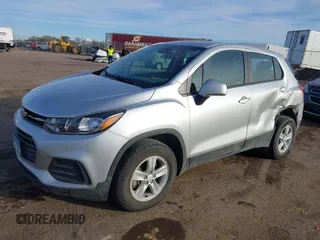 2018 Chevrolet Trax LS with VIN KL7CJNSB8JB607739, listed as a IAAI auction lot 41679761 with 58,123 mi miles and . Bid and sale history available at carsss.com. Image 2.