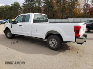 2017 Ford F-250 XLT z VIN 1FT7X2A60HEF21937, wystawiony jako Copart lot #77828424 z przebiegiem 98 679 mil mil oraz Szkoda całkowita • Salvage title. Historia ofert i sprzedaży dostępna na DreamBid. Obrazek 2.
