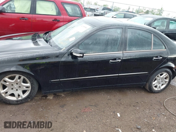 2006 Mercedes-Benz E 350 with VIN WDBUF87J76X184090, listed as a IAAI auction lot 42150546 with 149,647 mi miles and . Bid and sale history available at carsss.com. Image 14.