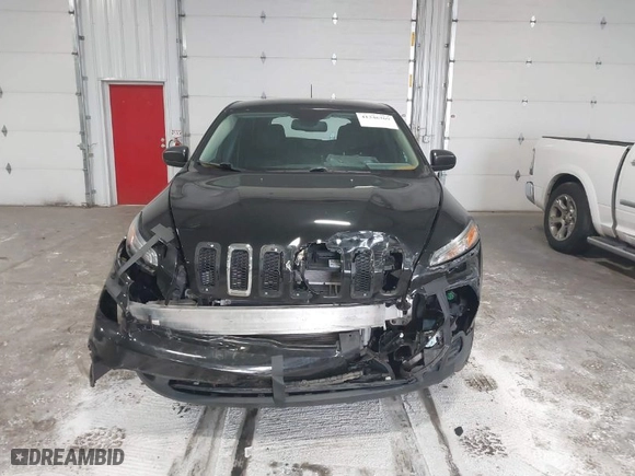 2016 Jeep Cherokee Sport with VIN 1C4PJMAS3GW138870, listed as a IAAI auction lot 41346369 with 60,095 mi miles. Bid and sale history available at carsss.com. Image 12.