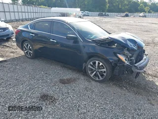 2017 Nissan Altima SR z VIN 1N4AL3AP6HC483132, wystawiony jako IAAI lot #42250191 z przebiegiem 127 493 mil mil oraz . Historia ofert i sprzedaży dostępna na DreamBid. Obrazek 1.