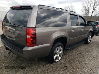 2013 Chevrolet Suburban LT with VIN 1GNSKJE7XDR341736, listed as a Copart auction lot 48781145 with 157,871 mi miles and Salvage Title. Bid and sale history available at DreamBid. Image 3.