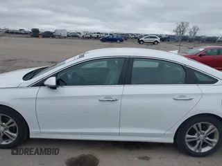 2018 Hyundai Sonata Limited with VIN 5NPE34AF2JH636995, listed as a IAAI auction lot 42105350 with 105,279 mi miles. Bid and sale history available at carsss.com. Image 14.