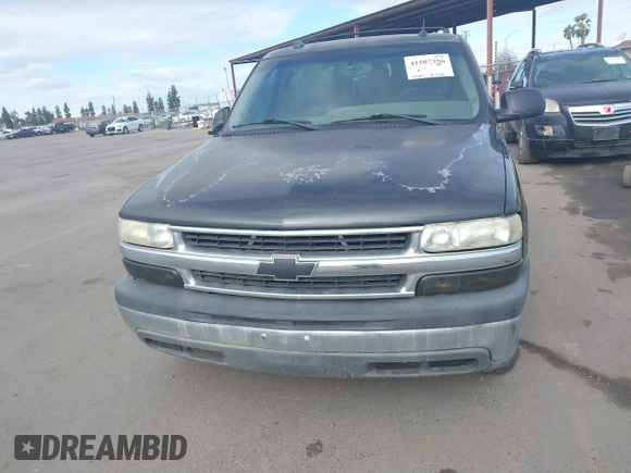 2004 Chevrolet Suburban LT with VIN 3GNEC16T64G278981, listed as a IAAI auction lot 41507356 with 181,155 mi miles. Bid and sale history available at carsss.com. Image 17.
