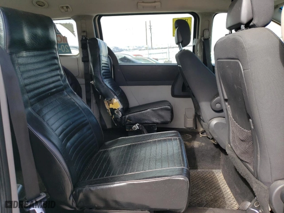 2010 Dodge Grand Caravan SE with VIN 2D4RN4DE9AR477655, listed as a Copart auction lot 47783045 with 245,721 mi miles and Clean Title. Bid and sale history available at carsss.com. Image 11.