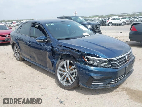 2018 Volkswagen Passat S z VIN 1VWAA7A35JC040106, wystawiony jako IAAI lot #41921626 z przebiegiem 60 785 mil mil oraz . Historia ofert i sprzedaży dostępna na DreamBid. Obrazek 6.