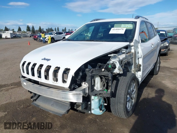 2018 Jeep Cherokee Latitude Plus with VIN 1C4PJLLB0JD584971, listed as a IAAI auction lot 41460976 with 64,100 mi miles. Bid and sale history available at carsss.com. Image 22.