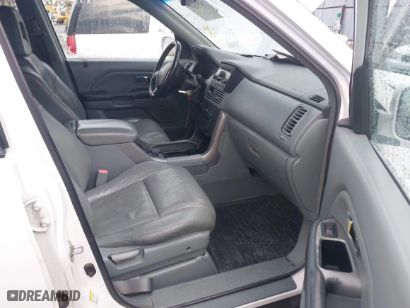 2003 Honda Pilot EX with VIN 2HKYF18623H518649, listed as a IAAI auction lot 41793187 with 230,361 mi miles. Bid and sale history available at carsss.com. Image 5.