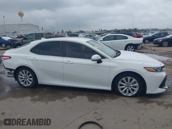 2020 Toyota Camry LE with VIN 4T1C11AK3LU361294, listed as a IAAI auction lot 41915072 with 107,682 mi miles. Bid and sale history available at carsss.com. Image 14.