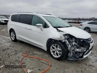 2020 Chrysler Pacifica Limited z VIN 2C4RC1GG6LR130835, wystawiony jako Copart lot #86351384 z przebiegiem 118 001 mil mil oraz Szkody całkowita. Historia ofert i sprzedaży dostępna na DreamBid. Obrazek 4.