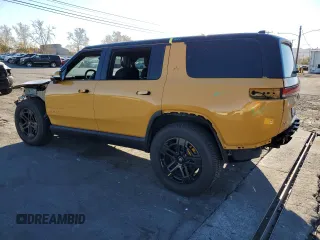 2023 Rivian R1S Launch Edition with VIN 7PDSGABL3PN007354, listed as a Copart auction lot 87954795 with 13,158 mi miles and Salvage Title. Bid and sale history available at carsss.com. Image 2.