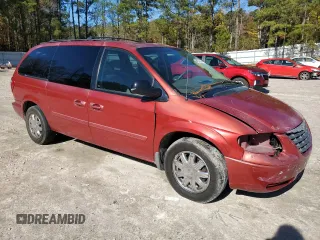 2006 Chrysler Town & Country LWB LX with VIN 2A4GP44R66R615462, listed as a Copart auction lot 81596044 with 283,111 mi miles and Salvage Title. Bid and sale history available at carsss.com. Image 4.
