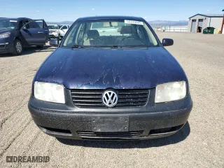 2000 Volkswagen Jetta GLS with VIN 3VWSF29MXYM130544, listed as a Copart auction lot 53374525 with 139,004 mi miles and Clean Title. Bid and sale history available at carsss.com. Image 5.