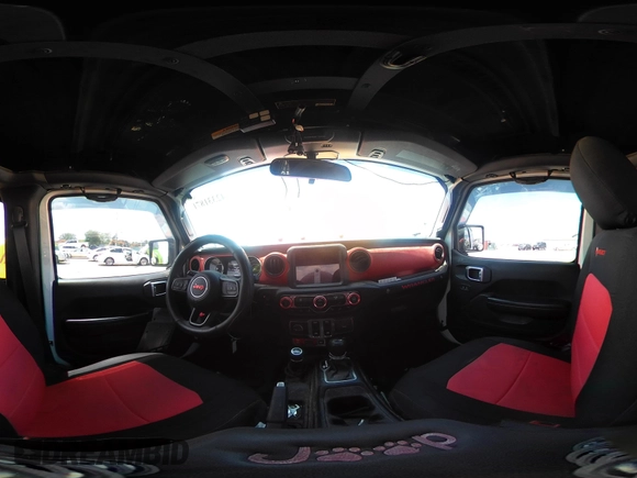 2018 Jeep Wrangler Sport with VIN 1C4GJXAN8JW302519, listed as a IAAI auction lot 42331871 with 51,639 mi miles and . Bid and sale history available at DreamBid. Image 18.