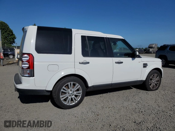 2011 Land Rover LR4 Lux with VIN SALAK2D49BA551976, listed as a Copart auction lot 55651555 with 131,335 mi miles and Clean Title. Bid and sale history available at DreamBid. Image 3.