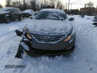 2014 Hyundai Sonata SE with VIN 5NPEC4AC9EH902931, listed as a IAAI auction lot 41594115 with 50,221 mi miles and . Bid and sale history available at DreamBid. Image 12.