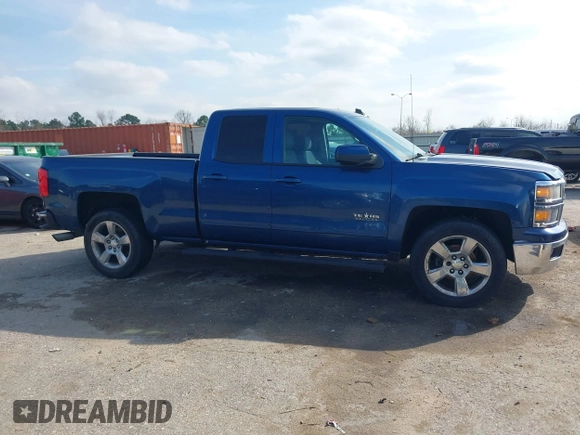 2015 Chevrolet Silverado 1500 LT with VIN 1GCRCREC2FZ297041, listed as a IAAI auction lot 41563446 with 186,163 mi miles. Bid and sale history available at carsss.com. Image 13.