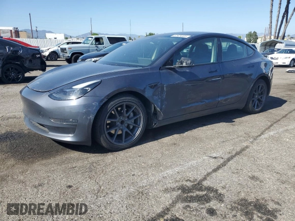 2023 Tesla Model 3 с VIN 5YJ3E1EAXPF607931, выставлен на аукционе Copart как лот 52629305 с пробегом 87 785 миль миль и Списание • Salvage title. История ставок и продаж доступна на DreamBid. Изображение 1.