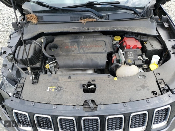 2020 Jeep Compass Latitude with VIN 3C4NJDBB1LT205116, listed as a Copart auction lot 53227985 with 51,688 mi miles and Salvage title. Bid and sale history available at DreamBid. Image 13.