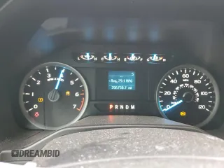 2017 Ford F-150 XL с VIN 1FTEW1CG7HFA76276, выставлен на аукционе Copart как лот 59383775 с пробегом 206 750 миль миль и Списание • Salvage title. История ставок и продаж доступна на DreamBid. Изображение 9.