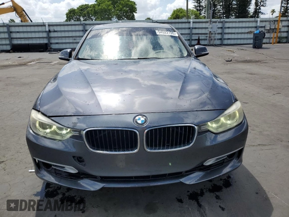 2013 BMW 3 Series 328i xDrive with VIN WBA3B5G57DNS00062, listed as a Copart auction lot 54522195 with 94,146 mi miles and Clean title. Bid and sale history available at DreamBid. Image 5.